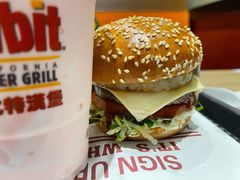 照烧凤梨牛肉特堡-The Habit Burger Grill 哈比特汉堡(爱琴海店)