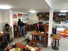 大堂-宝瑞门钉肉饼店