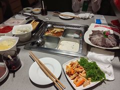 -海底捞火锅(海宁路店)