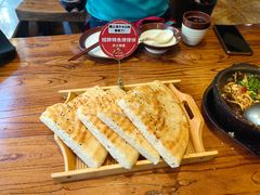 特色饽饽饼-王明古法砂锅居(开化寺店)