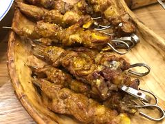 -乡村馕坑肉·烧烤·新疆菜·本地人更爱吃(阿勒泰首店)