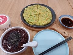 -宏状元现熬粥·京味菜(黄寺大街店)