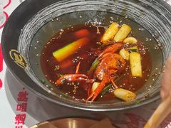 -肥肥虾庄·金牌油焖大虾(杨园滨江时代walk店)