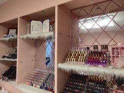 -Pink You美甲美睫纹绣定制中心