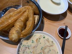 油条-弄堂咪道-饭香·面香·馄饨香(兴梅店)