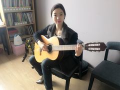 -何顺华吉他沙龙