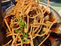 -巴厘龙虾·榜首油焖大虾(音乐学院·沿江酒馆店)