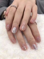 -悦颜美佳·美容·美甲美睫