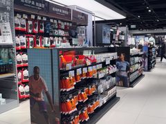 -迪卡侬(环球港店)