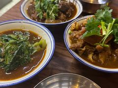 -CowCow其其·牛杂咖啡公司(六运店)