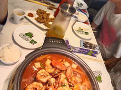 -徐记小怪兽肉蟹煲(中央大街店)