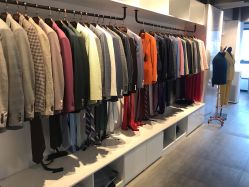 -优刻西服西装定制(金轮国际广场店)