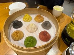 -乐忻皇朝(上海中心大厦店)