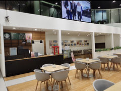 -杭州中沃沃尔沃4S店(滨江区店)