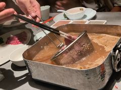 -左庭右院鲜牛肉火锅黑金店(陆家嘴中心店)