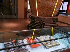 -巴黎三城(百联南方购物中心店)