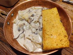黑菌奶油蘑菇宽面-I HOLIC艾豪丽披萨(KKone店)