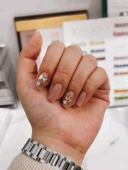 -U+nail优加专业美甲美睫