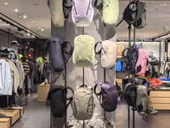 -ARC'TERYX始祖鸟(北京王府中环店)