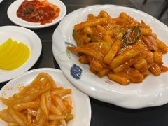 鱼饼炒年糕-桃园中华料理炸酱面(燕儿岛路店)