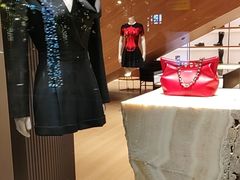 -Alexander McQueen(远洋太古里店)
