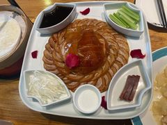 玫瑰香烤鸭-壹零捌道·北京烤鸭(车公庄店)