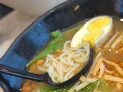 -桂在香知桂林米粉(红博中央公园店)