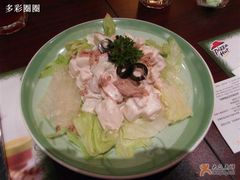 金枪鱼沙拉-必胜客(新中纬店)