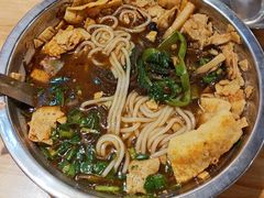 -柳州肥姨妈大骨螺蛳粉(江宁万达店)