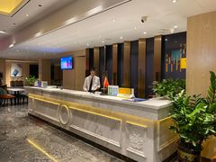 -漫潮酒店(广州南部战区总医院店)