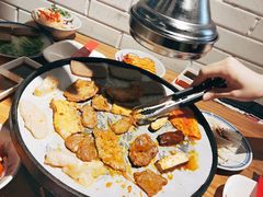-么肆烤肉(汉街形象店)