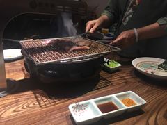 -明洞阿姨·韩式酱蟹烤肉·创意料理(三元桥店)