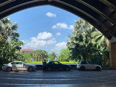 -三亚湾海居铂尔曼度假酒店