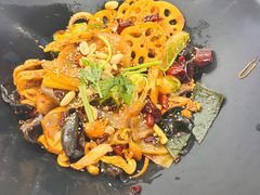 -醉人椒麻辣香锅(王府井喜悦店)