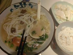 -鑫花溪牛肉米粉(凤凰街创始总店)