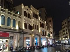 -海口骑楼小吃街