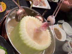 -得意咚瓜·顺德鱼生·冬瓜火锅(深圳首店)