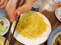 -萬家灯火·私房湘菜·22年老手艺(南岭大道店)