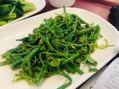 -了凡油鸡饭·面(台北101店)