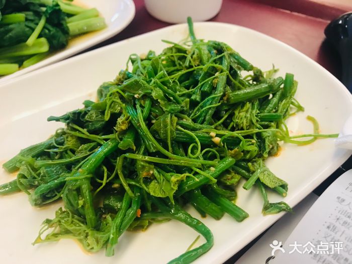 了凡油鸡饭·面(台北101店)图片