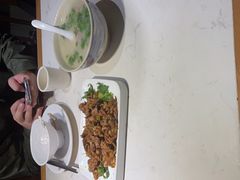 -丁里羊肉小镇(天鹅湖总店)