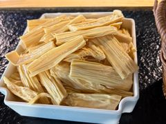 腐竹-鹿鸣山草本茶香火锅(园西路店)