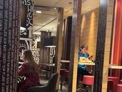 -麦当劳(新闸路店)