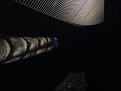 -陆家嘴空中步行连廊