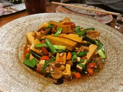 -鸽舞笙平金牌烧鸽子·融合菜(鲁谷店)