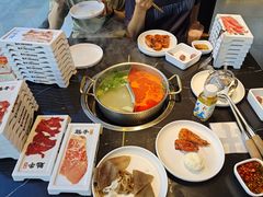 -魁牛·潮汕牛肉自助火锅(沈辽路万达店)