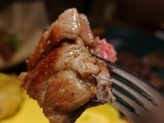 -10號公馆专业果木牛排餐厅