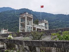 -四川汶川特大地震漩口中学遗址