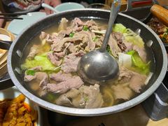 跷脚牛肉全家福锅-全牛匠·乐山跷脚牛肉(新中关店)