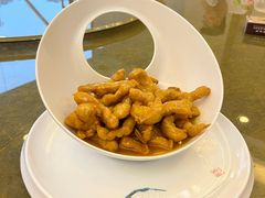 -东豪园林海鲜酒家(南港路辅路店)